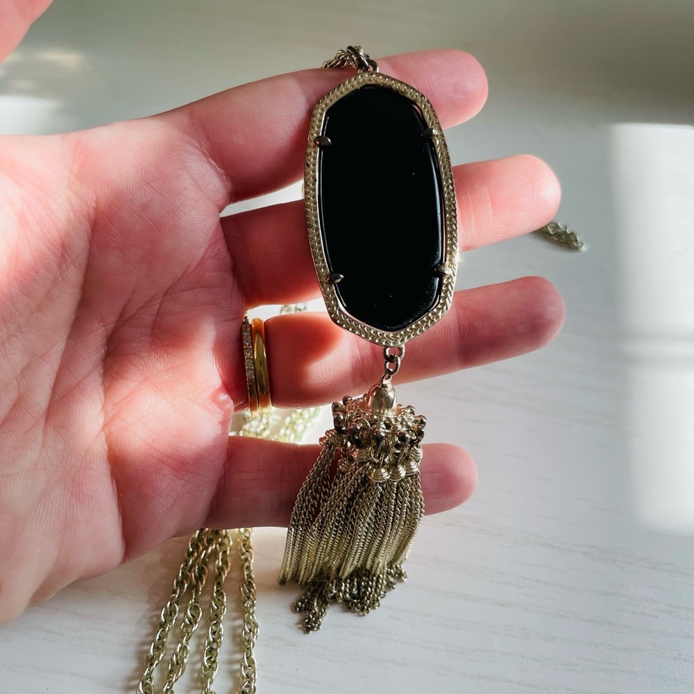 Kendra Scott Necklace